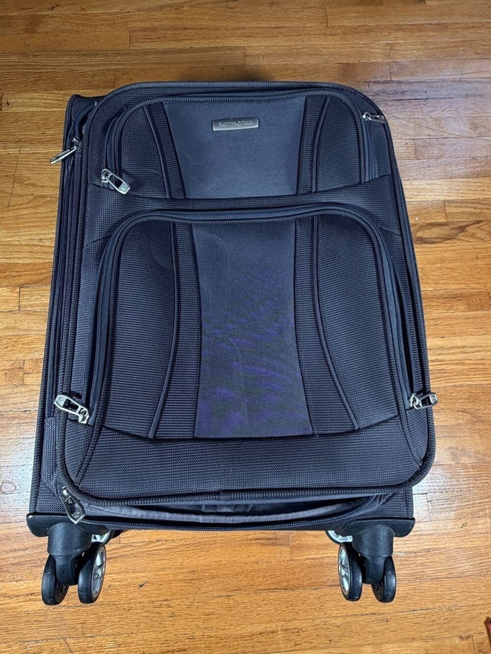 Samsonite Black Softside Spinner Carry-On Suitcase Expandable 4-Wheel Luggage